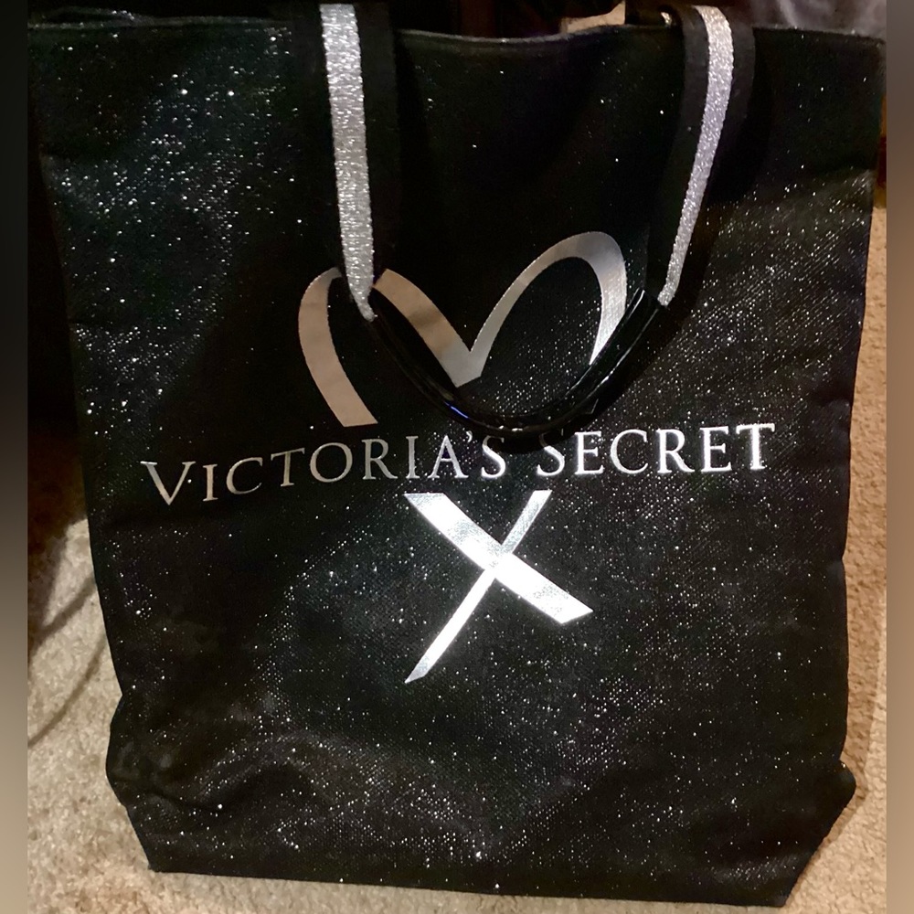 V.S women’s toat